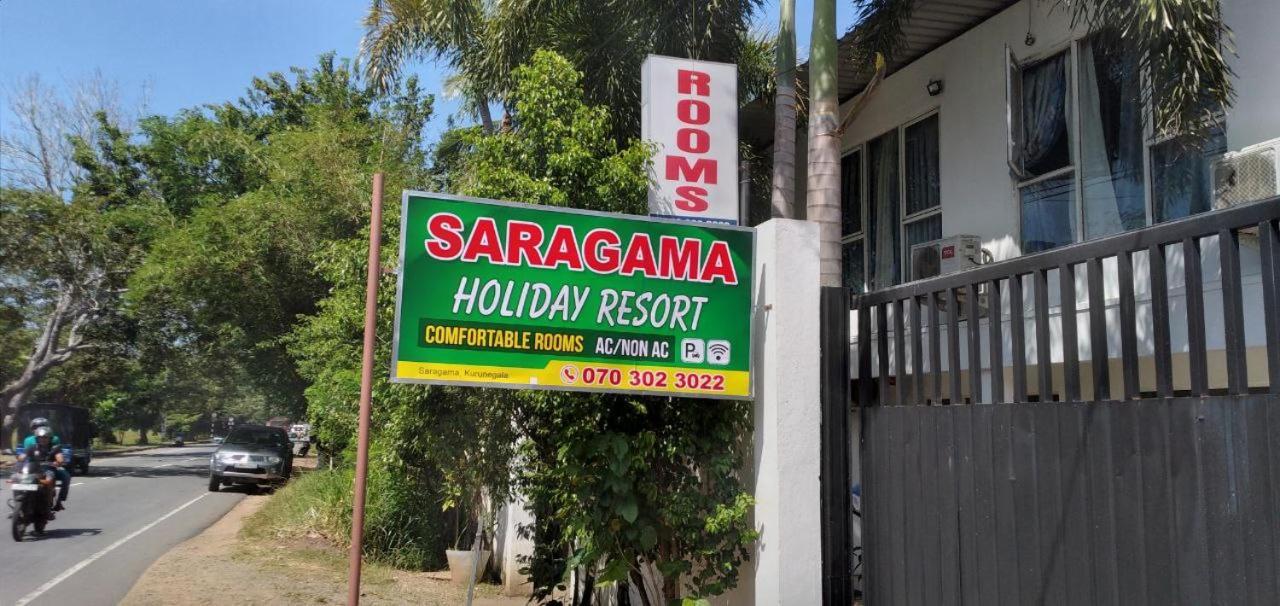 Saragama Holiday Resort Kurunegala Luaran gambar